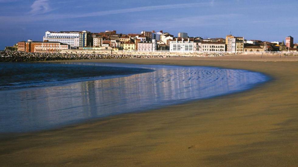 Residencial Playa Poniente Apartment Gijon Exterior photo